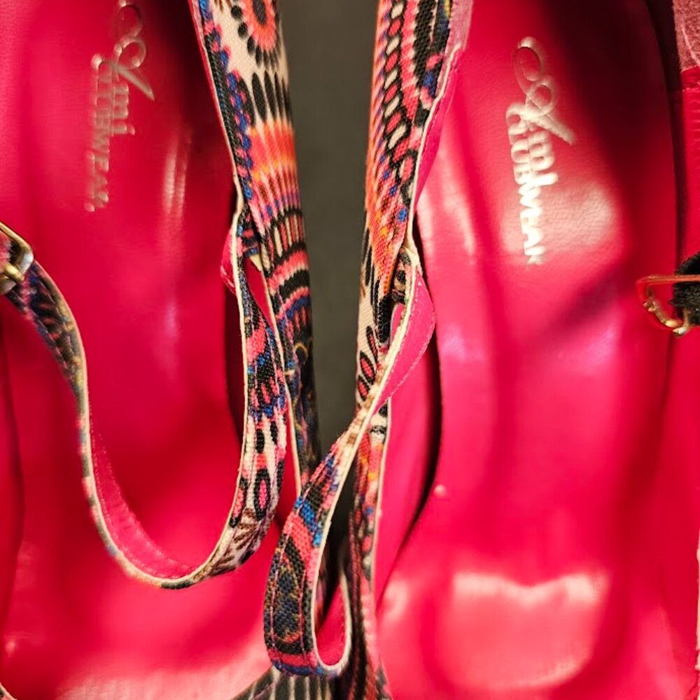 AMI Clubwear Pump High Heels - Picture 4 of 8